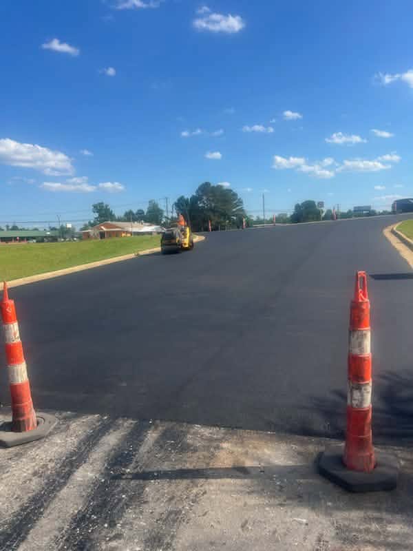 warren striping portfolio alabama paving contractor warren asphalt paving = birmingham alabama