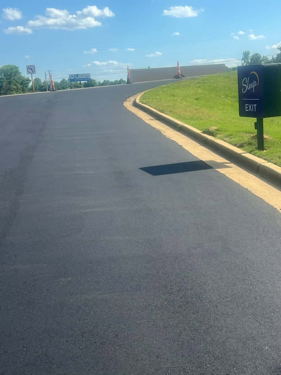 warren striping portfolio alabama paving contractor warren asphalt paving = birmingham == sleep inn